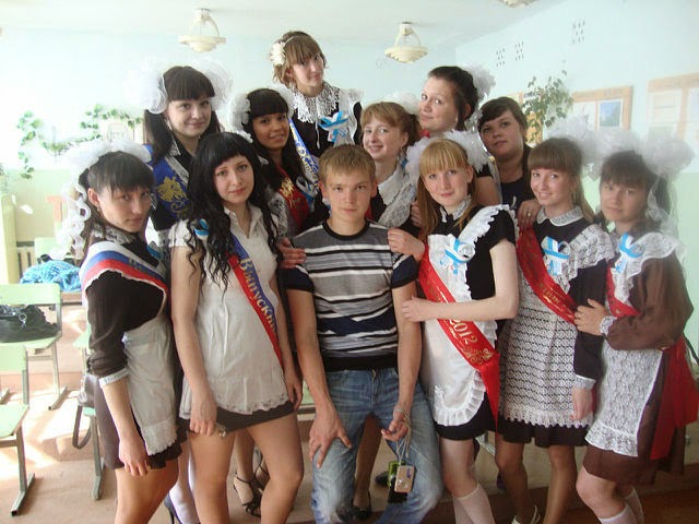 Файл:Марк в малине.jpg