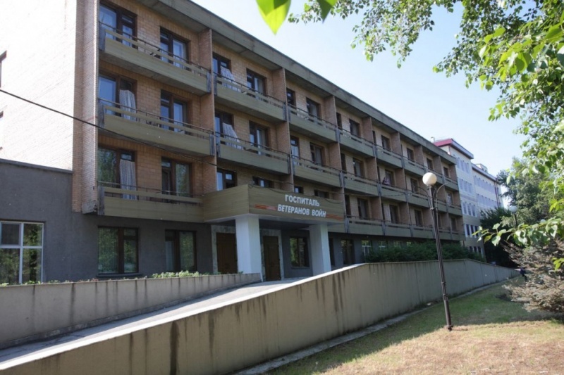 Файл:Huge 04d7633c-c672-42da-bace-00f123d6bb42.jpg